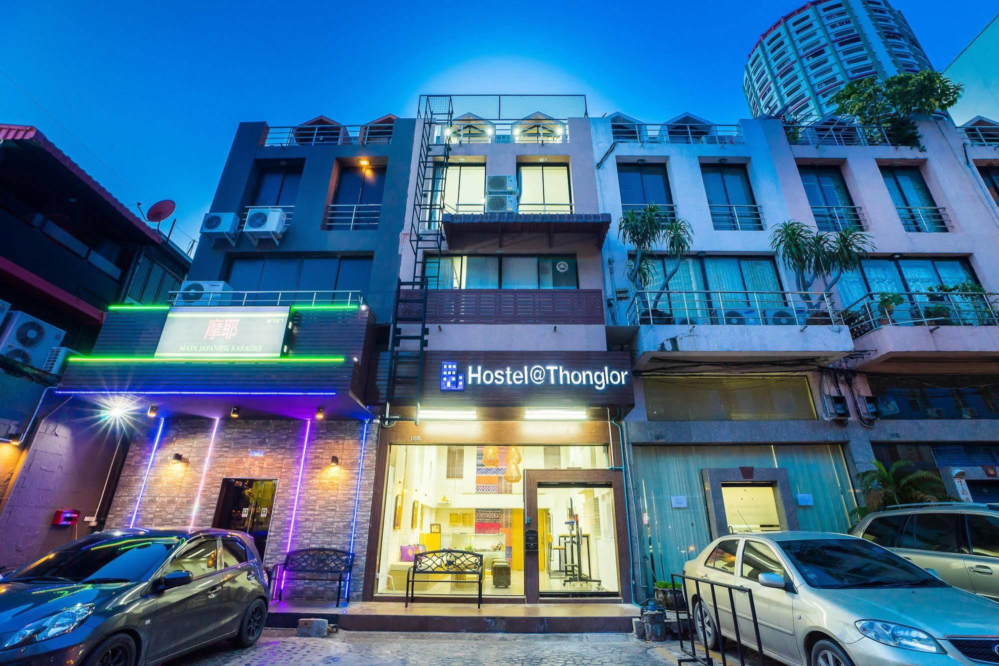 Hostel At Thonglor Bangkok Esterno foto